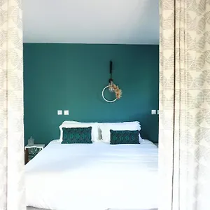 https://la-quintita-biarritz.biarritzhotels.info